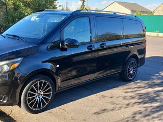 2017 Mercedes-Benz Metris, чёрный, 2800000 рублей, вид 1