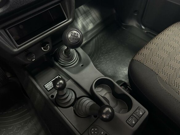 2026 Lada (ВАЗ) Niva Legend I, коричневый, 1259000 рублей - вид 7