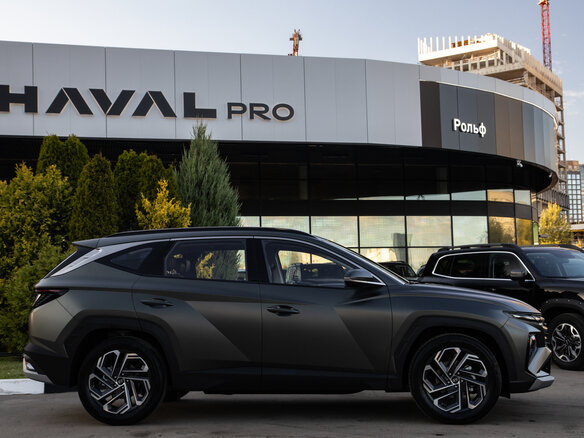 2026 Hyundai Tucson L IV Рестайлинг, серый, 4350000 рублей - вид 3