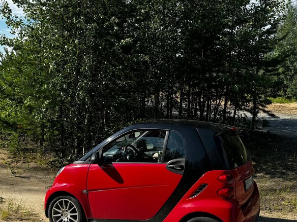2009 Smart Fortwo II, чёрный, 700000 рублей - вид 2