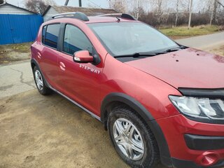 2015 Renault Sandero Stepway II, красный, 800000 рублей, вид 5