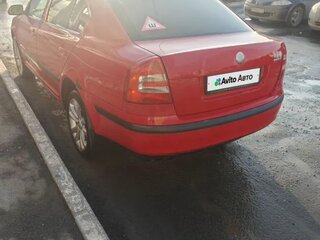 2007 Skoda Octavia II (A5), красный, 359999 рублей, вид 3