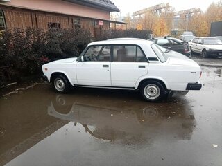 2003 Lada (ВАЗ) 2107, белый, 450000 рублей, вид 2