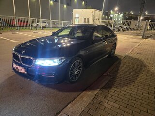 2017 BMW 5 серии 540i xDrive VII (G30/G31/G38), синий, 4250000 рублей, вид 1