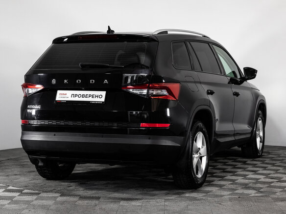 2020 Skoda Kodiaq I, чёрный, 1849000 рублей - вид 4