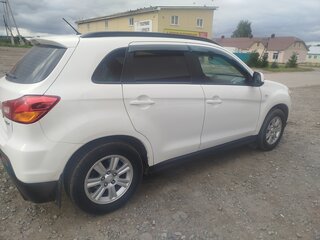 2013 Mitsubishi ASX I, белый, 875000 рублей, вид 3