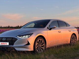 2021 Hyundai Sonata VIII (DN8), серебристый, 2900000 рублей, вид 1