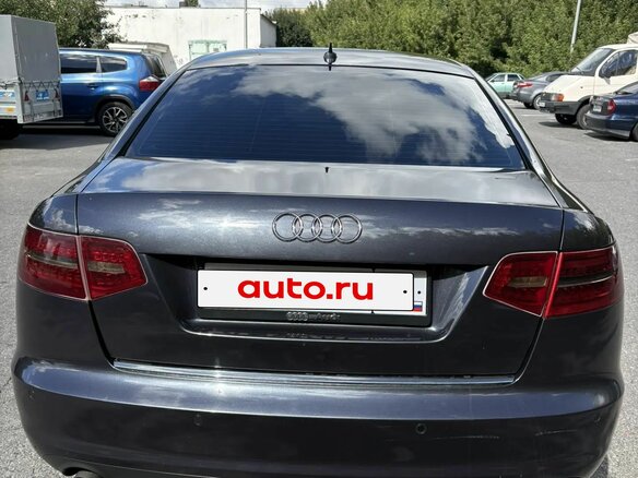2010 Audi A6 III (C6) Рестайлинг, серый, 1100000 рублей - вид 1