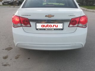 2014 Chevrolet Cruze I Рестайлинг, белый, 800000 рублей, вид 2