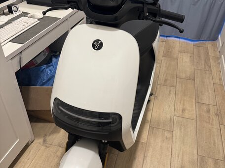2025 Ninebot eScooter E100, белый, 130000 рублей, вид 1