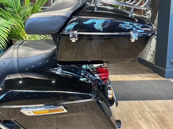 2018 Harley-Davidson Road King, чёрный, 2350000 рублей - вид 9