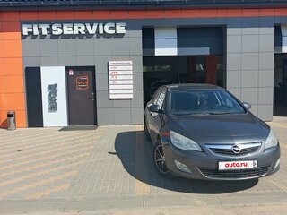 2010 Opel Astra J, серый, 650000 рублей, вид 1