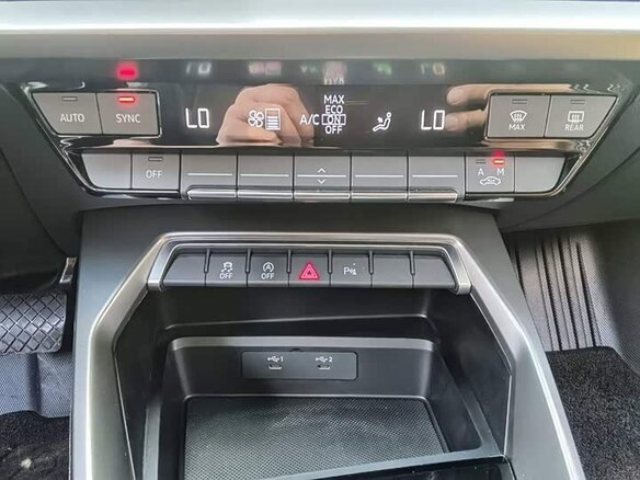 2023 Audi A3 35 TFSI IV (8Y), серебристый, 2100000 рублей - вид 7
