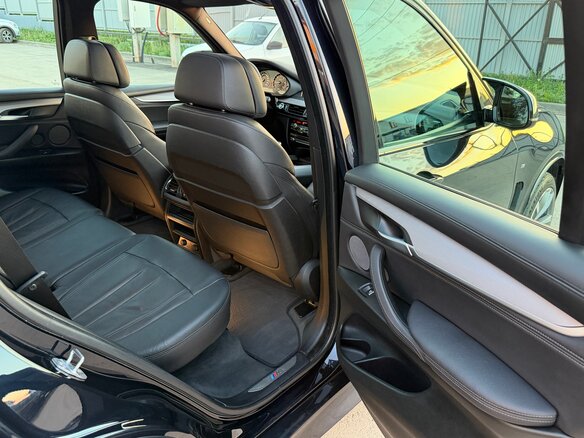2017 BMW X5 40d III (F15), чёрный, 3290000 рублей - вид 15
