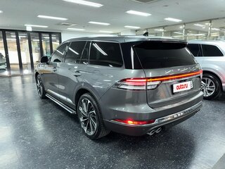 2020 Lincoln Aviator II, серый, 5350000 рублей, вид 5