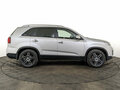 2018 Kia Sorento II Рестайлинг, серебристый, 1795000 рублей - вид 3
