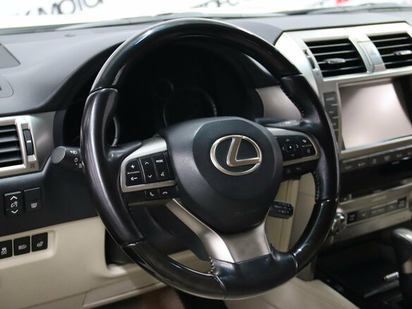 2020 Lexus GX 460 II Рестайлинг 2, белый, 5595950 рублей - вид 11