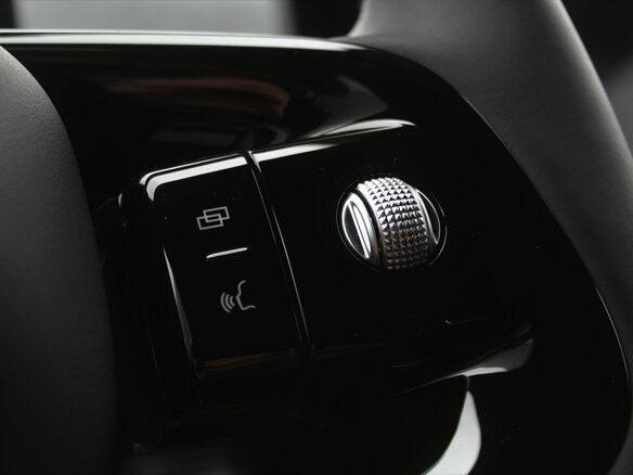2026 Omoda C7, белый, 3499000 рублей - вид 6