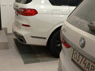 2020 BMW X7 30d I (G07), белый, 9150000 рублей, вид 2