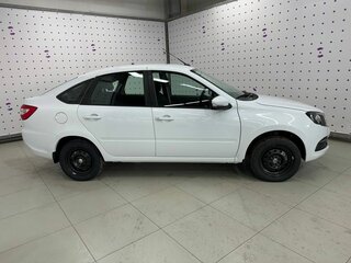 2026 Lada (ВАЗ) Granta I Рестайлинг, белый, 1135000 рублей, вид 4