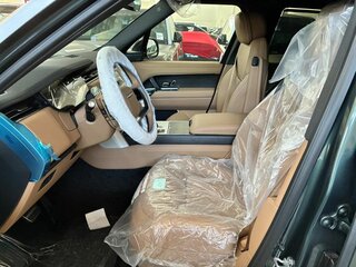 2026 Land Rover Range Rover D350 MHEV Long V, зелёный, 25200000 рублей, вид 3