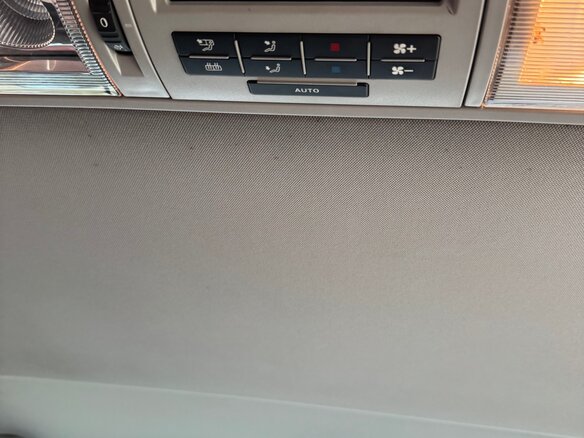 2017 Volkswagen Caravelle T6, чёрный, 3000000 рублей - вид 27