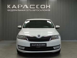2017 Skoda Rapid I Рестайлинг, белый, 990000 рублей, вид 3