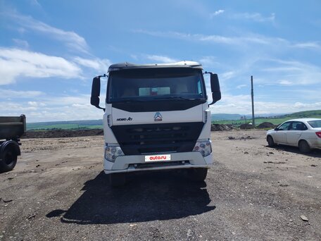 2012 Sinotruk Howo Прочие Кабины, белый, 3000000 рублей, вид 2