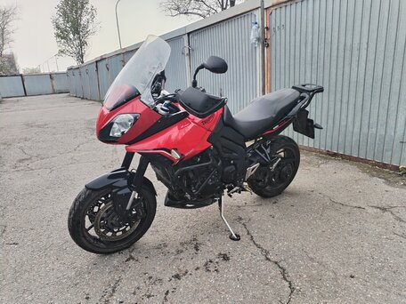 2014 Triumph Tiger 1050, красный, 550000 рублей, вид 3