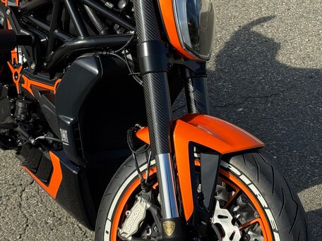 2016 Ducati XDiavel, оранжевый, 8000000 рублей, вид 4