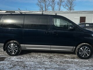 2020 Hyundai Grand Starex I Рестайлинг 2, чёрный, 3900000 рублей, вид 3