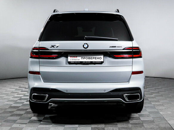2022 BMW X7 40i I (G07) Рестайлинг, серый, 10488475 рублей - вид 5