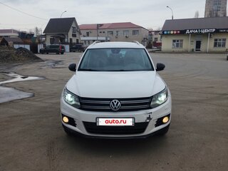 2013 Volkswagen Tiguan I Рестайлинг, белый, 990000 рублей, вид 1