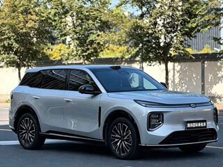 2026 Changan Qiyuan Q07 21.5 kWh, серебристый, 2699999 рублей, вид 1