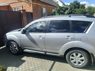 2011 Mitsubishi Outlander II Рестайлинг, серебристый, 1350000 рублей, вид 1