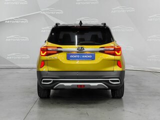 2021 Kia Seltos I, жёлтый, 2800000 рублей, вид 4