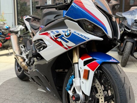 2022 BMW S 1000 RR, белый, 1950000 рублей, вид 2