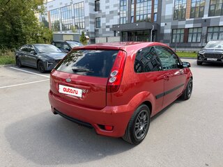 2007 Ford Fiesta Mk5, красный, 470000 рублей, вид 4