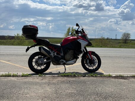 2021 Ducati Multistrada V4, красный, 1700000 рублей, вид 4