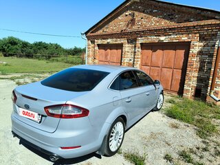 2011 Ford Mondeo IV Рестайлинг, серебристый, 999995 рублей, вид 3