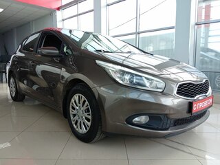 2014 Kia Ceed II, коричневый, 725000 рублей, вид 3