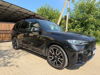 2020 BMW X7 30d I (G07), чёрный, 7300000 рублей, вид 2