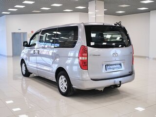 2011 Hyundai Grand Starex I, серебристый, 856000 рублей, вид 4