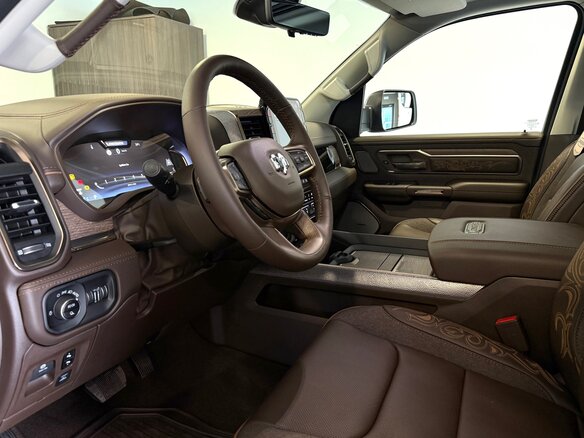 2026 Ram 1500 Crew Cab eTorque V Рестайлинг, чёрный, 11290000 рублей - вид 6