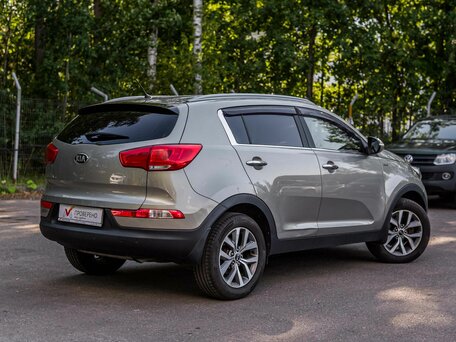 2015 Kia Sportage III Рестайлинг, серебристый, 1241000 рублей, вид 2