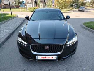 2017 Jaguar XF II, чёрный, 1695000 рублей, вид 3