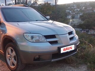 2005 Mitsubishi Outlander I, серебристый, 1050000 рублей, вид 1