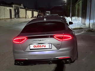 2017 Kia Stinger I, серебристый, 1500000 рублей, вид 4