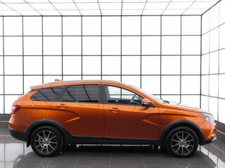 2018 Lada (ВАЗ) Vesta SW Cross I, оранжевый, 1090000 рублей, вид 5