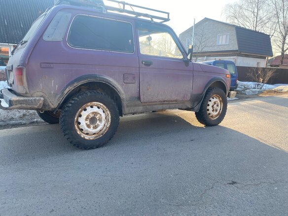 2001 Lada (ВАЗ) 2121 (4x4) I Рестайлинг, красный, 230000 рублей